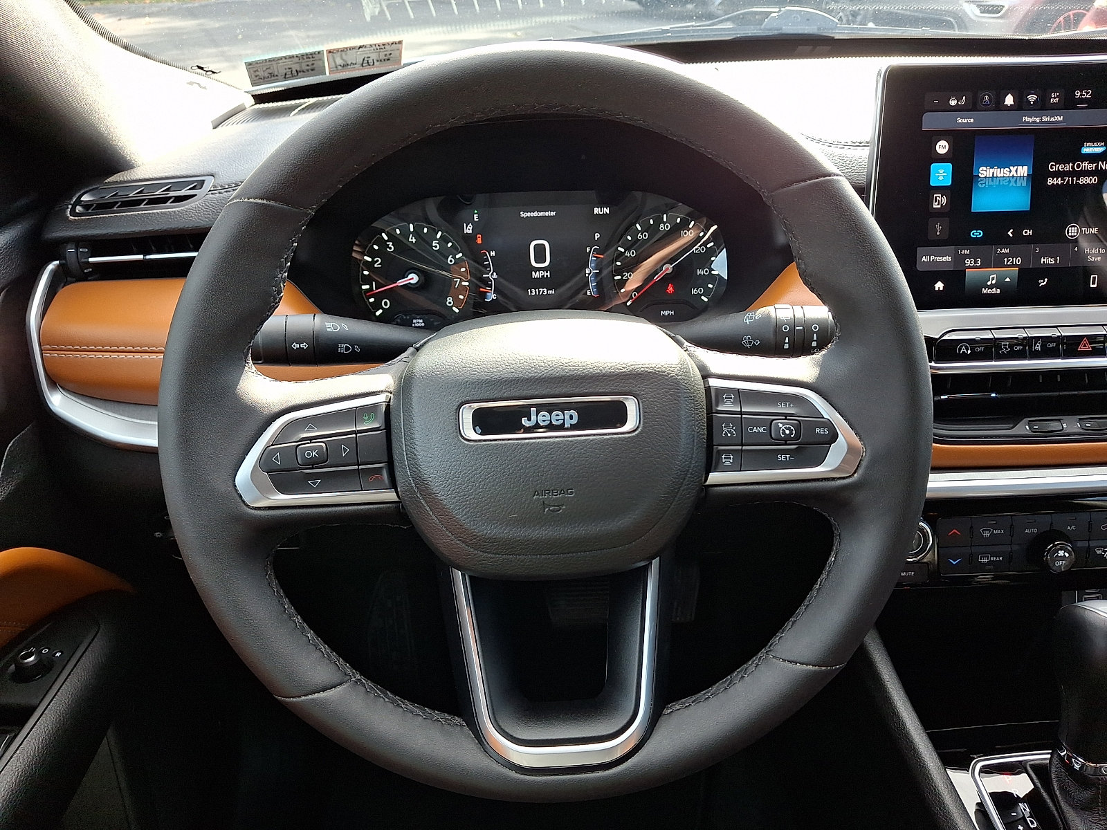 Certified 2025 Jeep Compass Limited AWD/4WD image 19