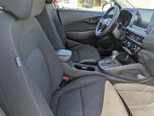 Used 2022 Hyundai Kona SEL w/ Cargo Package image 27