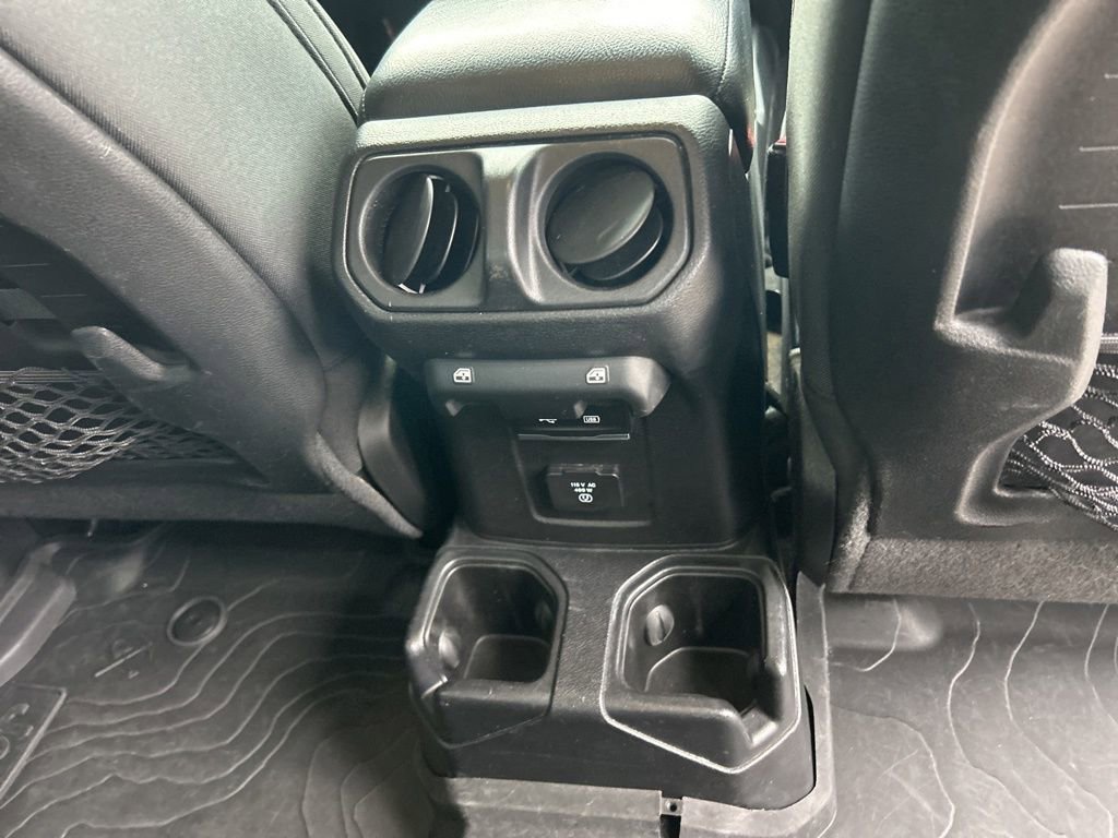Used 2020 Jeep Gladiator Mojave w/ Trailer Tow Package image 30