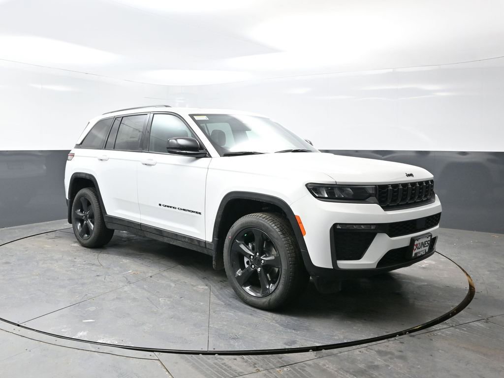 New 2026 Jeep Grand Cherokee Limited w/ Limited Altitude Package image 3