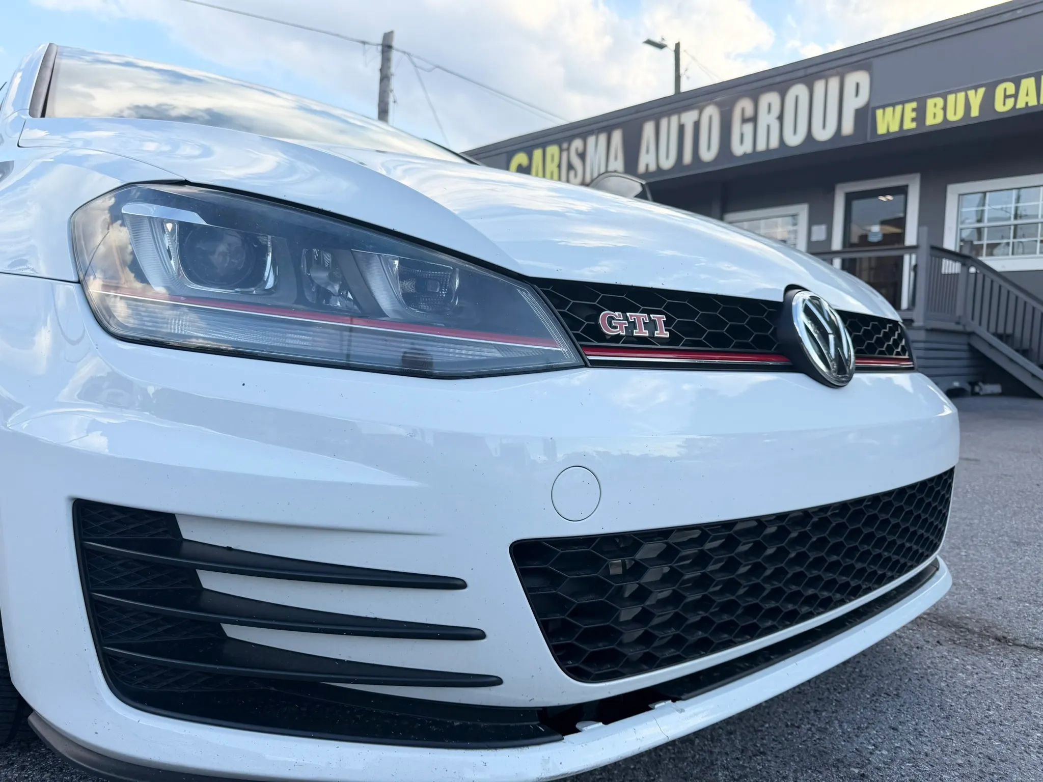 Used 2017 Volkswagen GTI S FWD image 13
