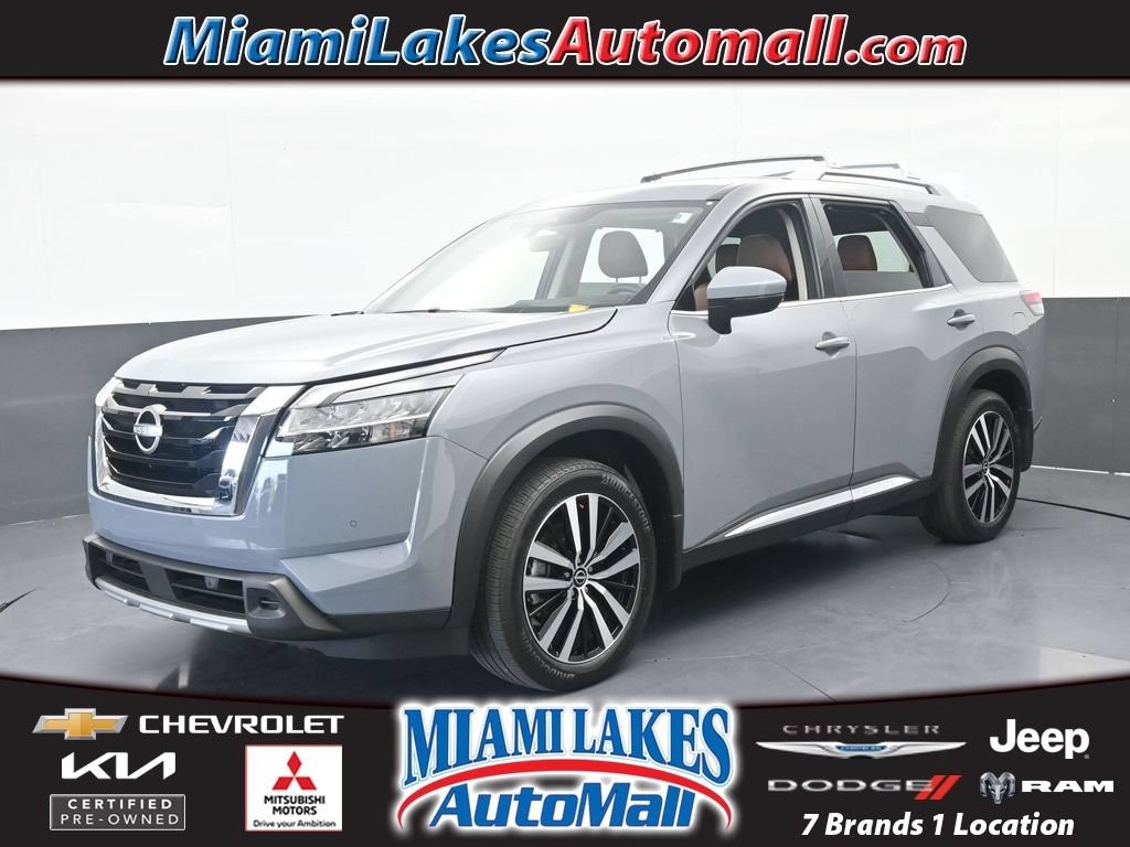 Used 2024 Nissan Pathfinder Platinum