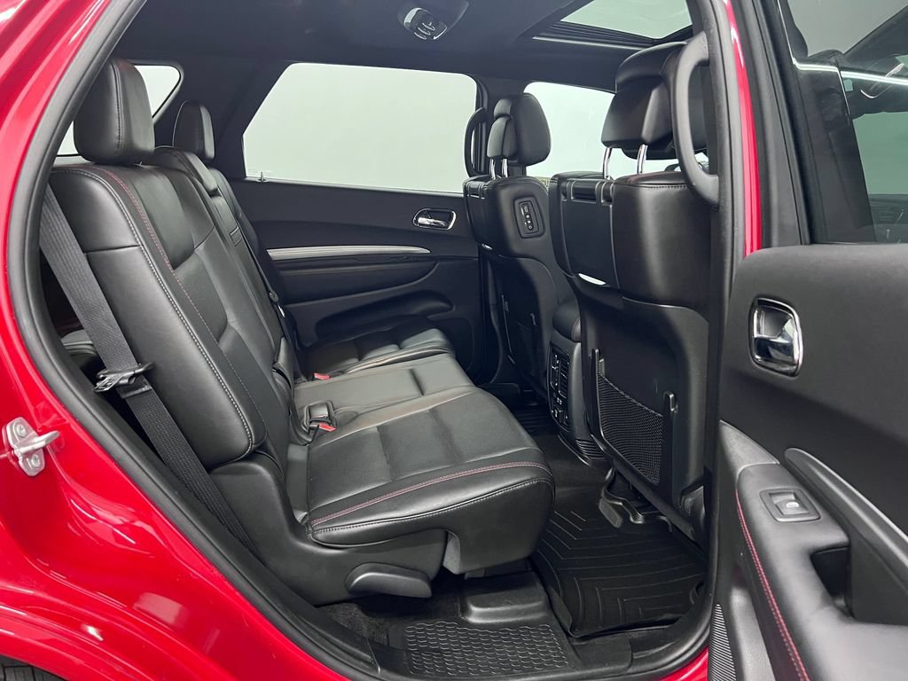Used 2018 Dodge Durango R/T w/ Technology Group AWD/4WD image 28