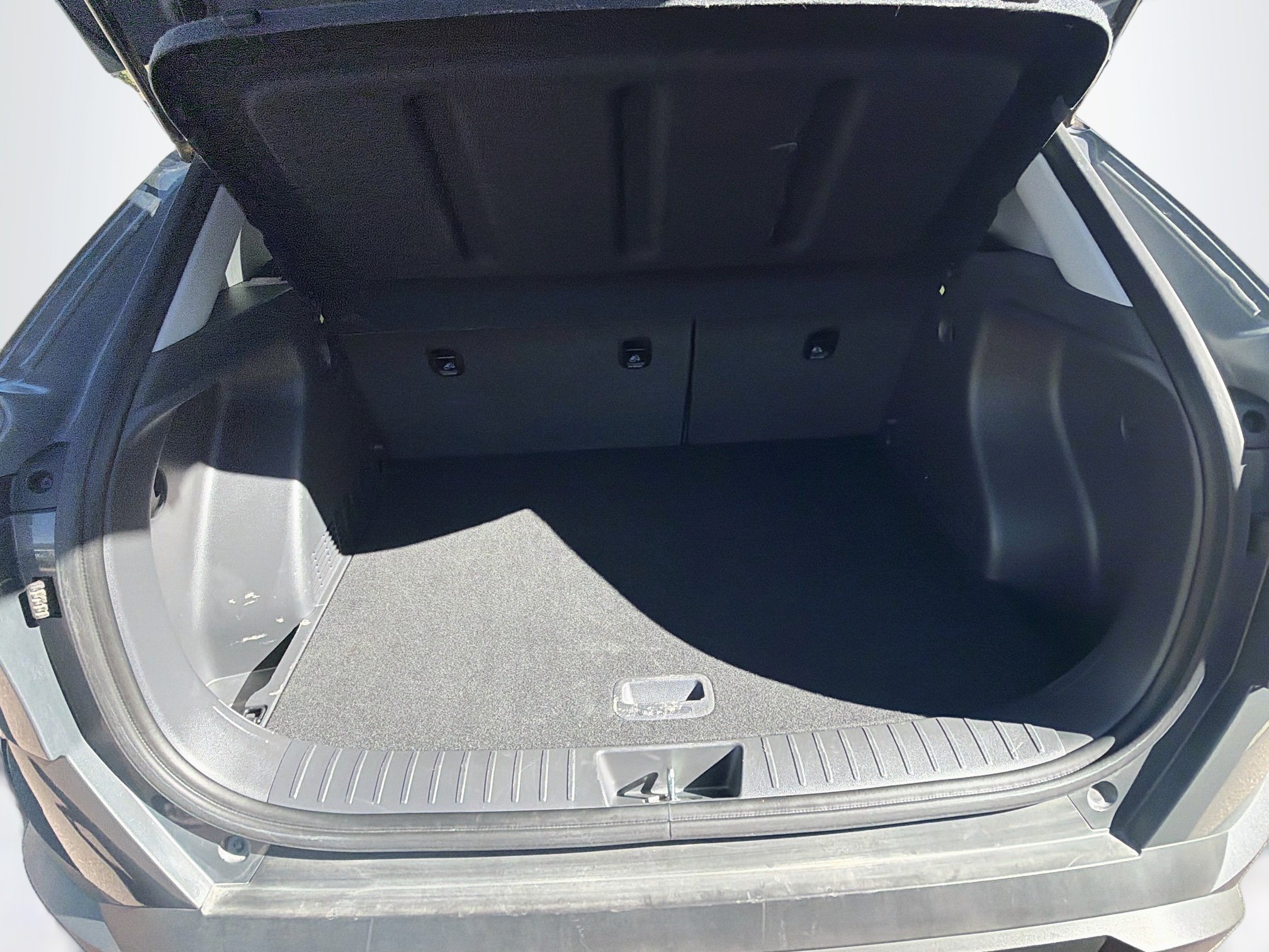 Used 2025 Hyundai Kona SEL AWD/4WD image 29