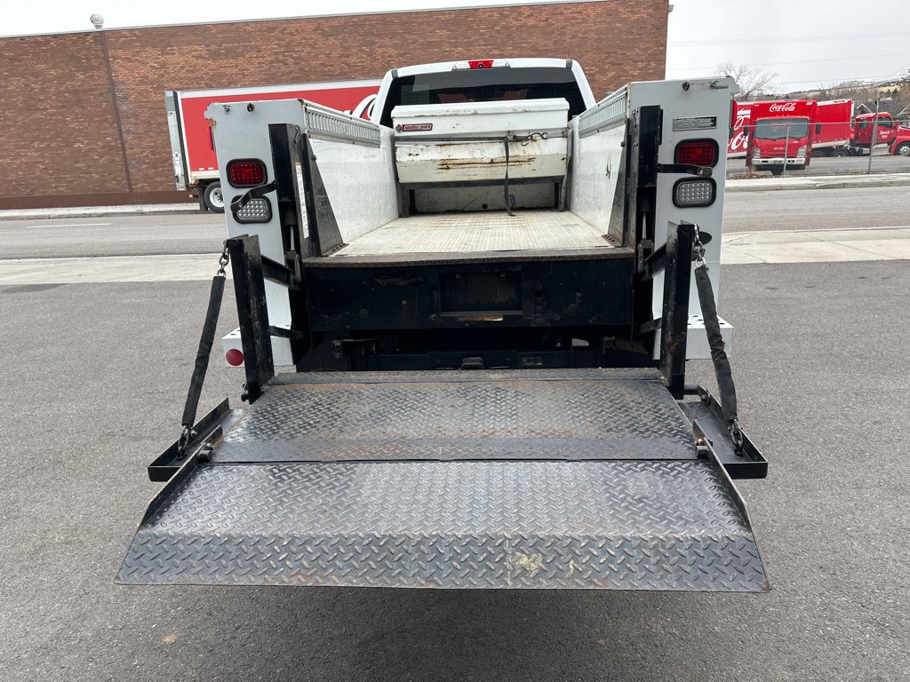 Used 2017 Ford F250 XL w/ Power Equipment Group image 9