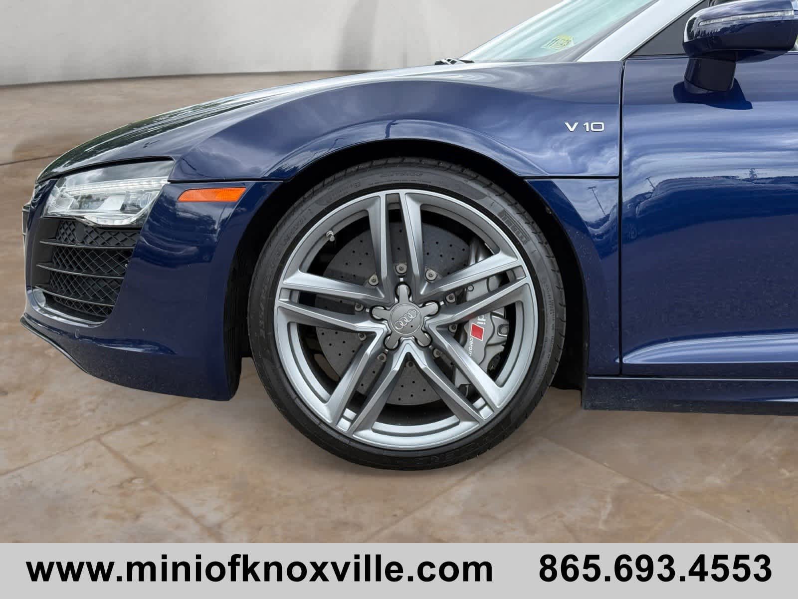 Used 2014 Audi R8 V10 AWD/4WD image 9