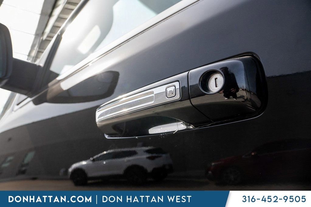 Used 2022 RAM 1500 Limited w/ Body Color Bumper Group image 35