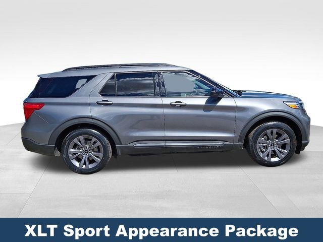 Used 2022 Ford Explorer XLT image 9