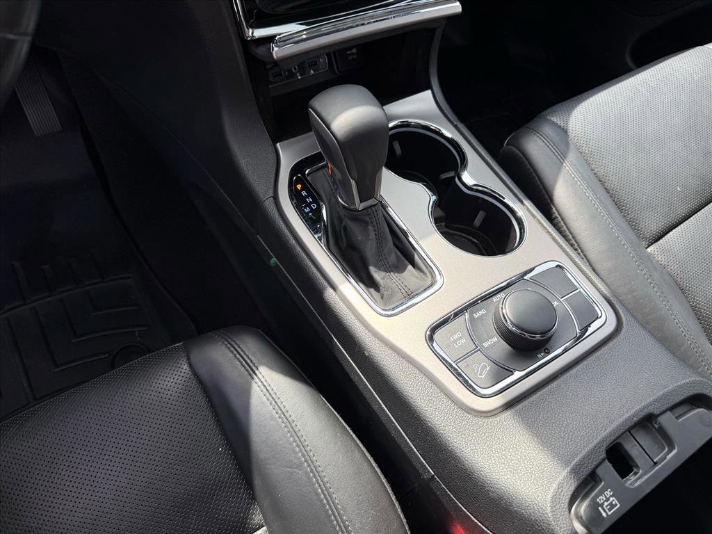 Used 2019 Jeep Grand Cherokee Limited w/ Luxury Group II image 33