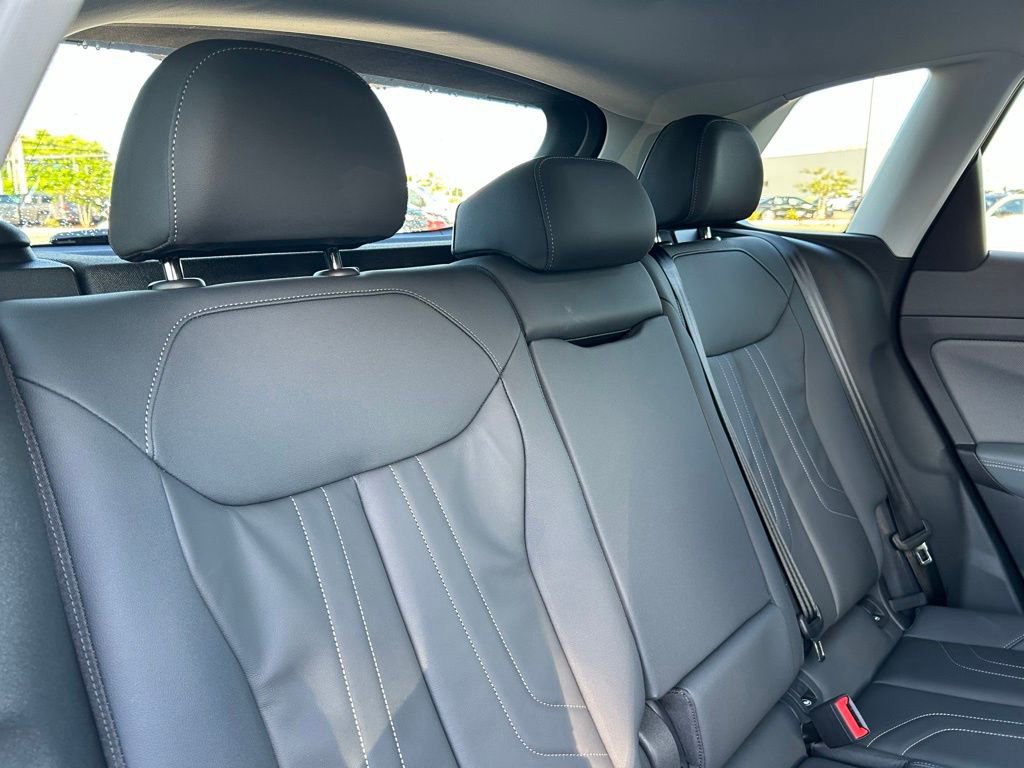 New 2026 Audi Q3 quattro 2.0T AWD/4WD image 48