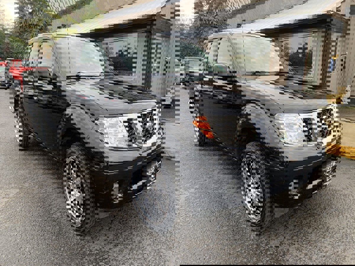 Used 2016 Nissan Frontier SV image 4