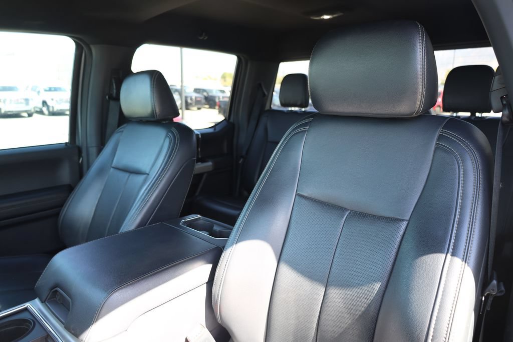 Used 2022 Ford F350 Lariat AWD/4WD image 16