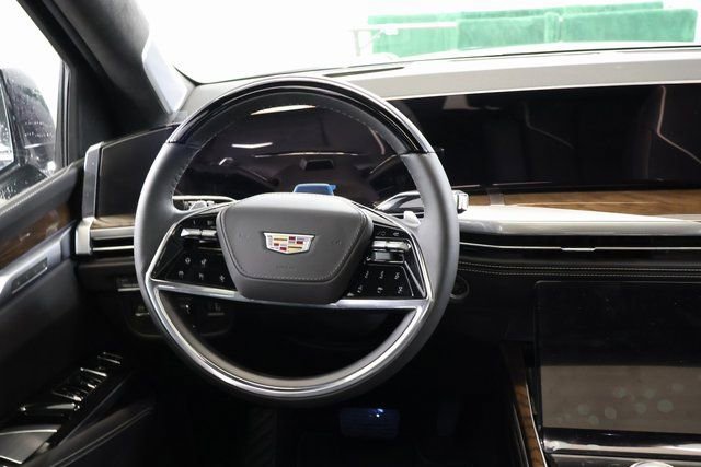 New 2026 Cadillac Escalade ESV Platinum Luxury image 14