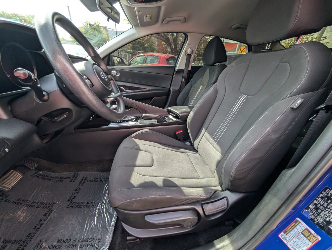 Used 2022 Hyundai Elantra SEL FWD image 15