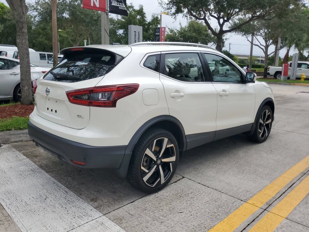 Certified 2020 Nissan Rogue Sport SL w/ Premium Package FWD image 6