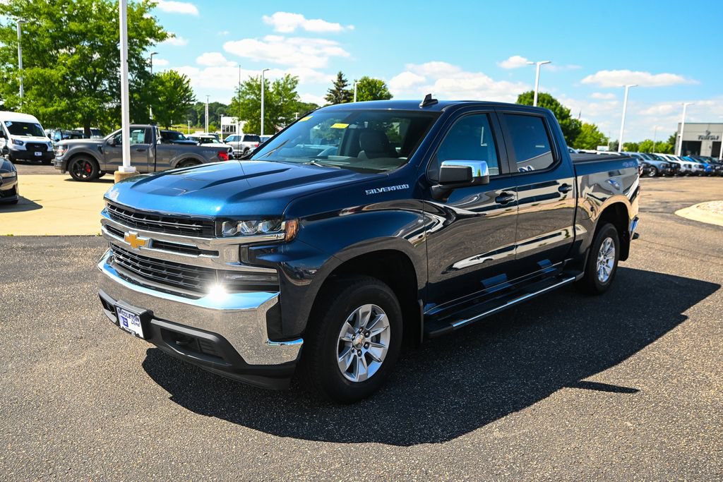Used 2019 Chevrolet Silverado 1500 LT w/ All-Star Edition AWD/4WD image 9