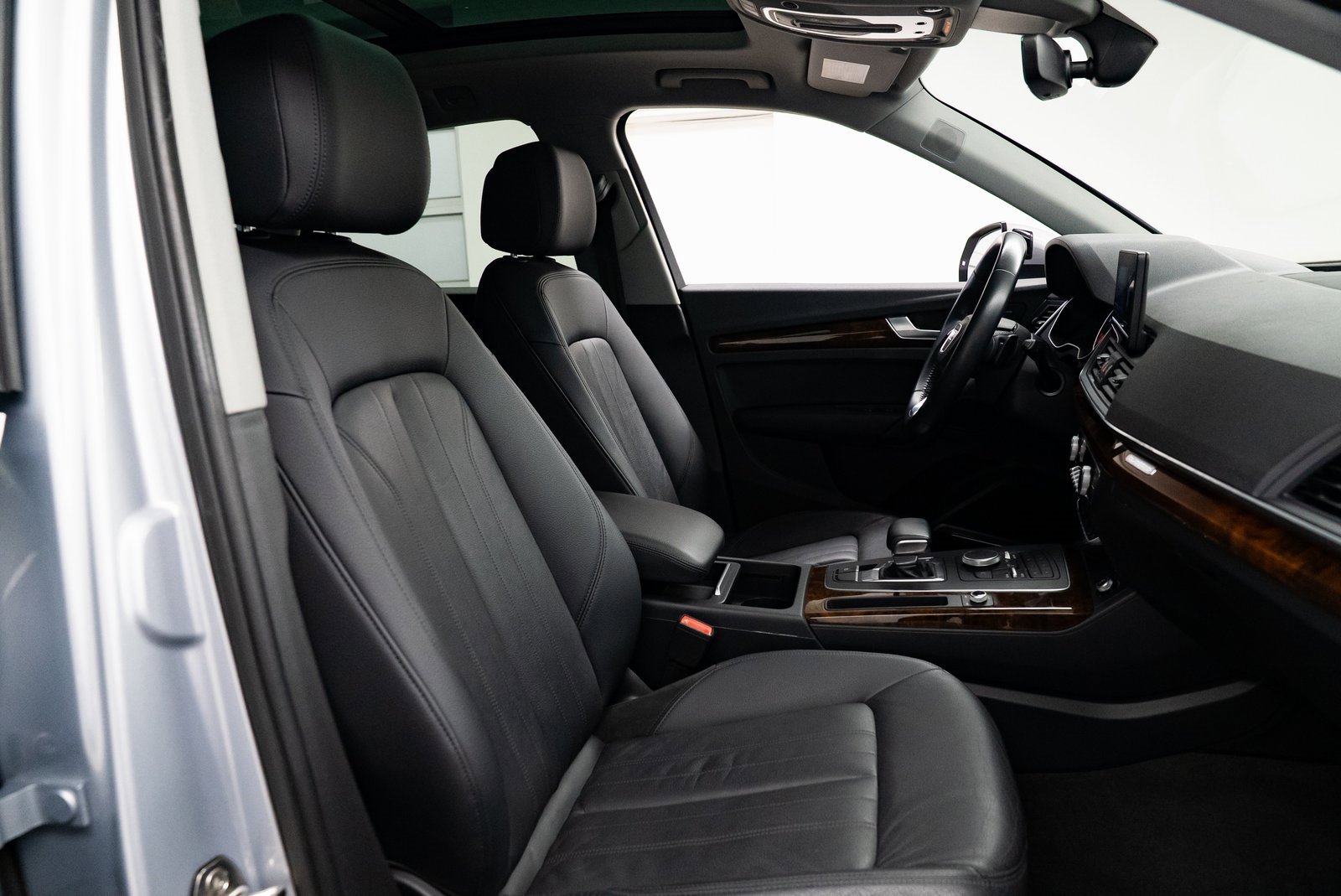 Used 2018 Audi Q5 2.0T Premium Plus w/ Premium Plus Package image 26