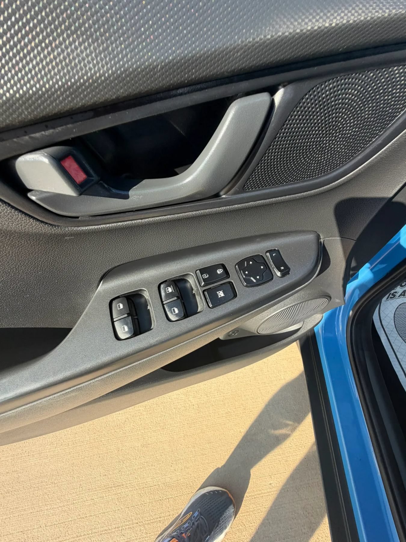 Used 2022 Hyundai Kona SEL w/ Cargo Package FWD image 45