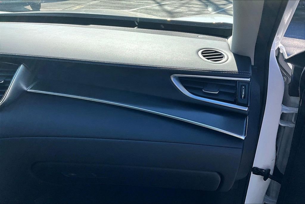 Certified 2025 INFINITI QX50 Pure image 21