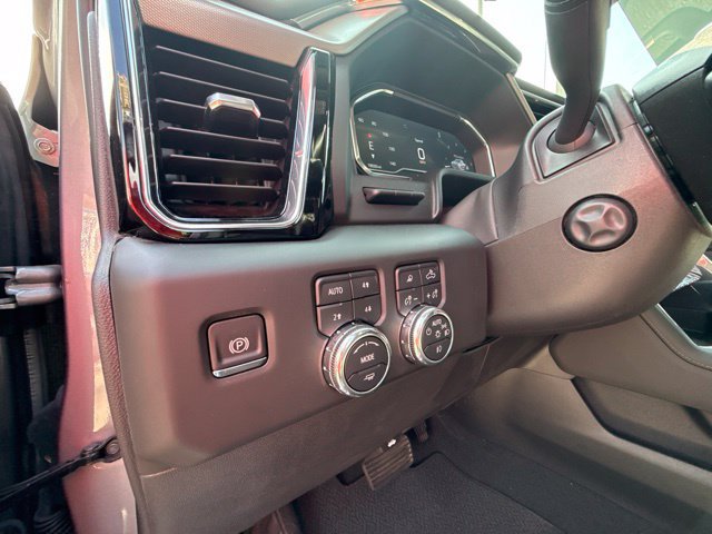 Used 2025 GMC Sierra 1500 Denali w/ Technology Package AWD/4WD image 50