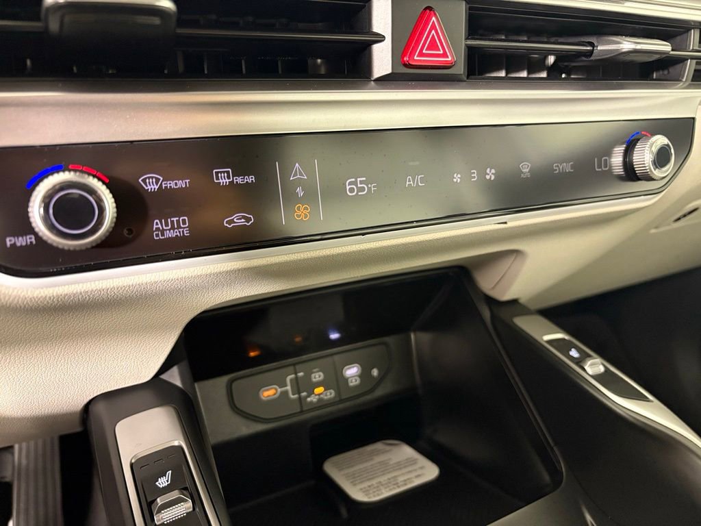 New 2026 Kia Sorento S image 32