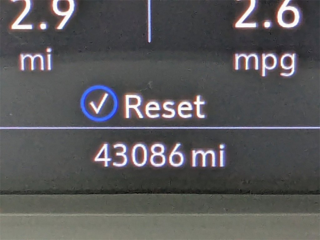 Used 2021 Cadillac XT6 Premium Luxury image 30