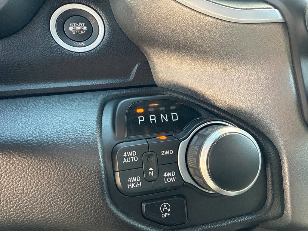 Used 2023 RAM 1500 Big Horn AWD/4WD image 34