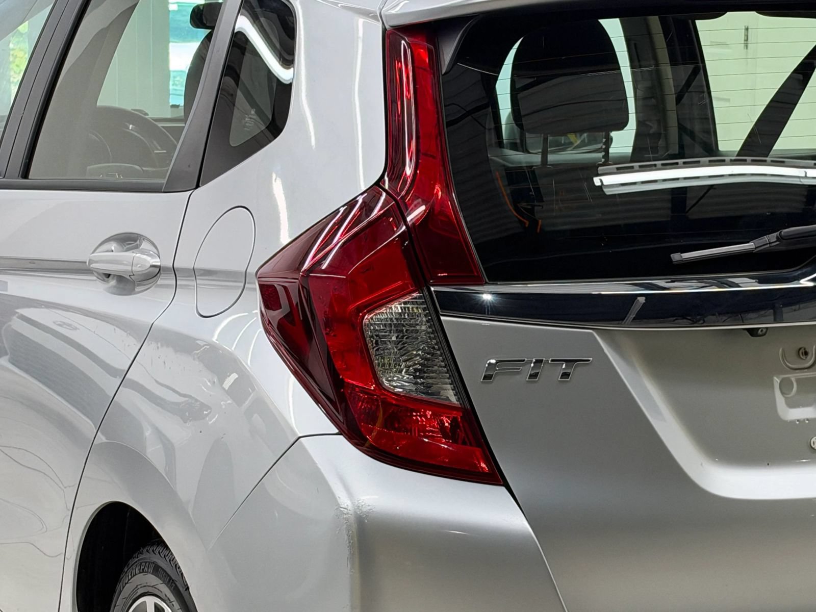Used 2016 Honda Fit EX image 12