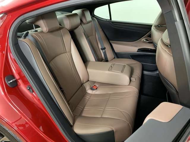 Used 2025 Lexus ES 350 350 Luxury w/ Accessory Package (Z2) image 38