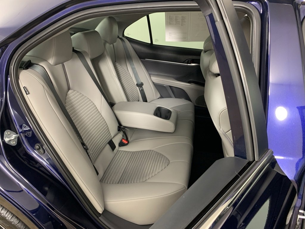Used 2022 Toyota Camry SE image 35