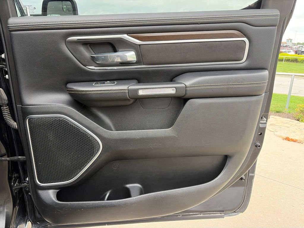Used 2021 RAM 1500 Laramie AWD/4WD image 37