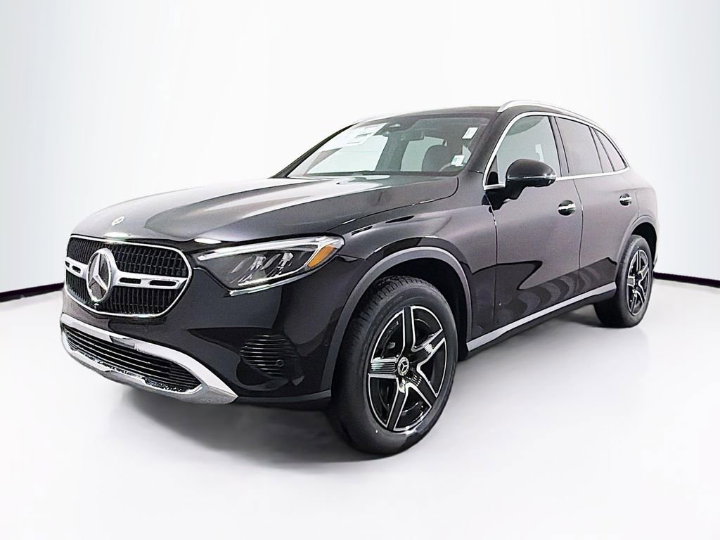 New 2026 Mercedes-Benz GLC 300 4MATIC image 3