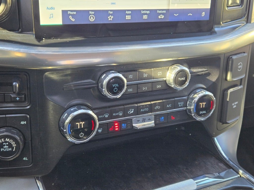 Used 2021 Ford F150 Lariat w/ Equipment Group 502A High image 22