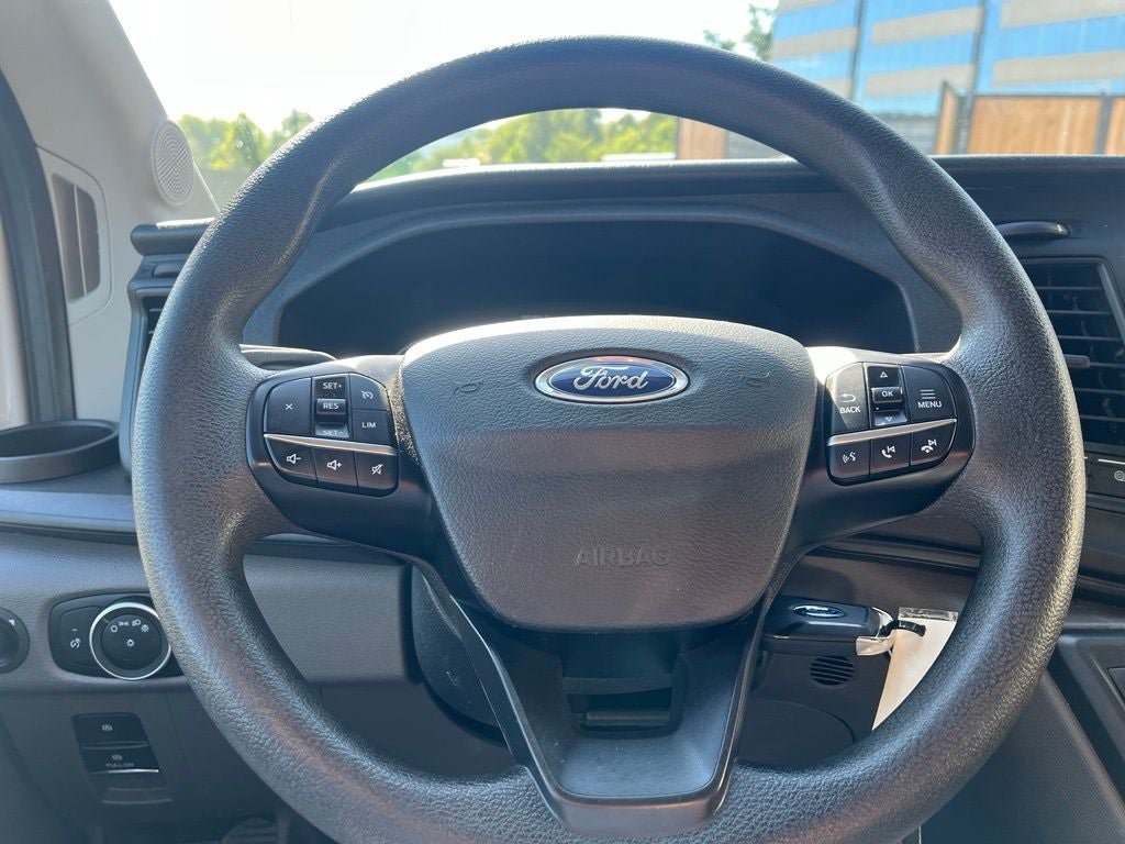 Used 2025 Ford Transit 250 148 High Roof Extended RWD image 18