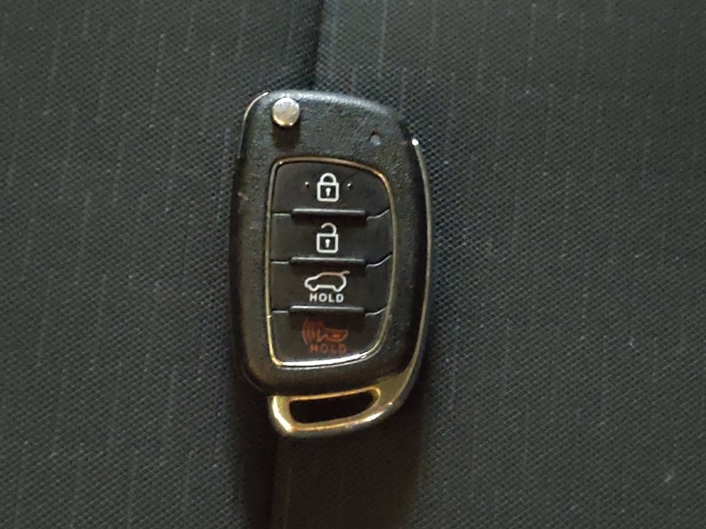 Used 2020 Hyundai Tucson SE w/ Cargo Package FWD image 32