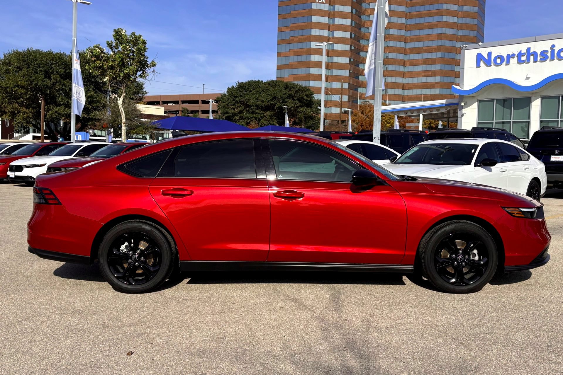 Used 2025 Honda Accord SE image 6