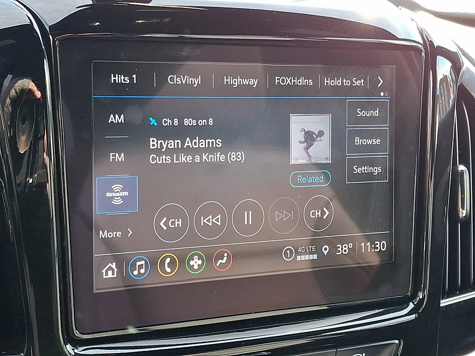 Certified 2023 Chevrolet Traverse LT image 18