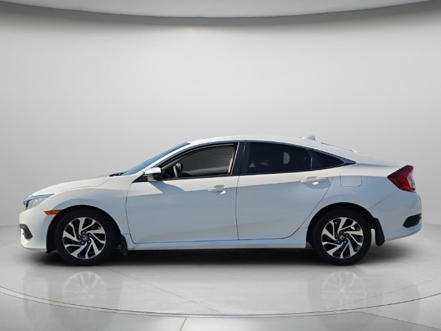 Used 2017 Honda Civic EX image 3