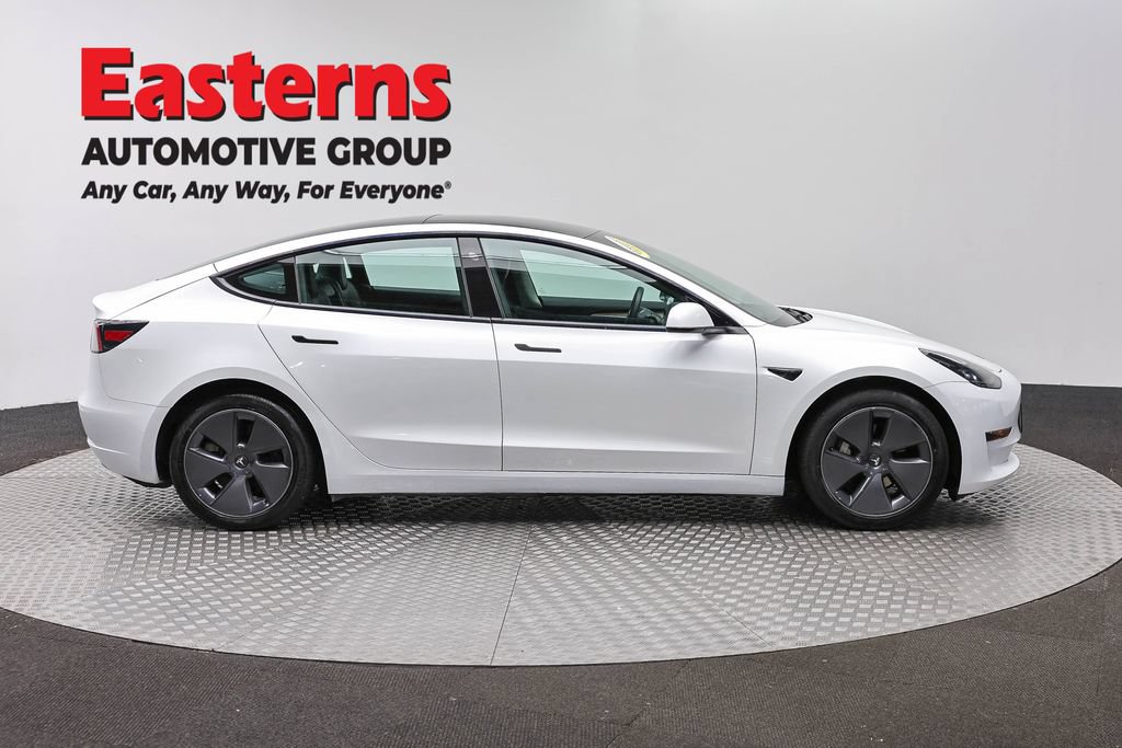Used 2023 Tesla Model 3 Standard Range RWD image 4