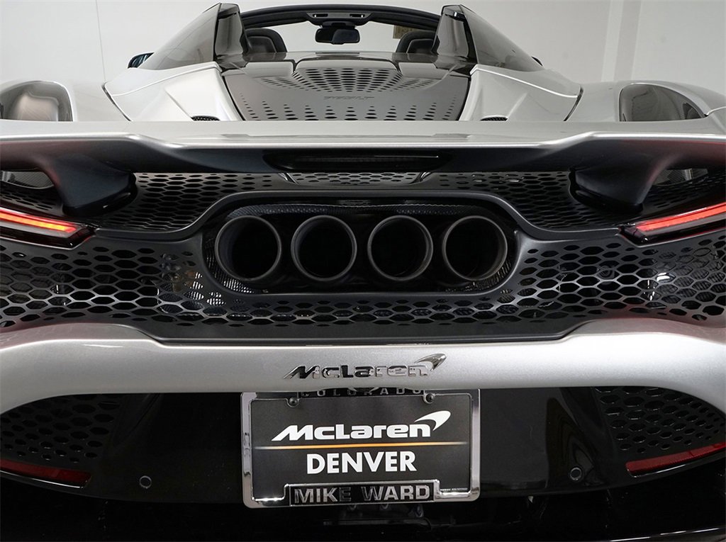 Used 2022 McLaren 765LT image 23