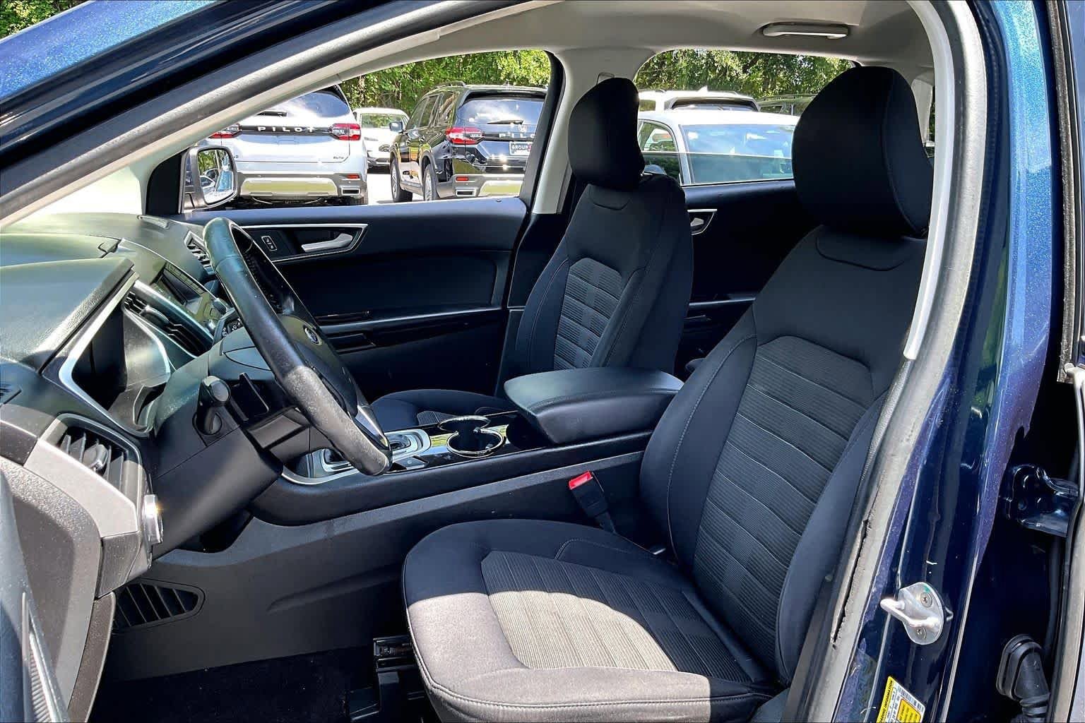 Used 2017 Ford Edge SEL AWD/4WD image 8