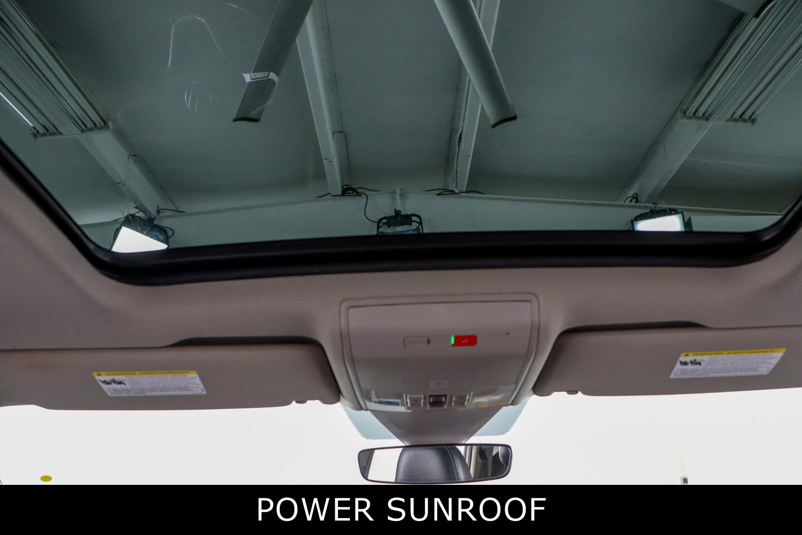 Used 2022 Volkswagen Atlas SEL Premium image 21