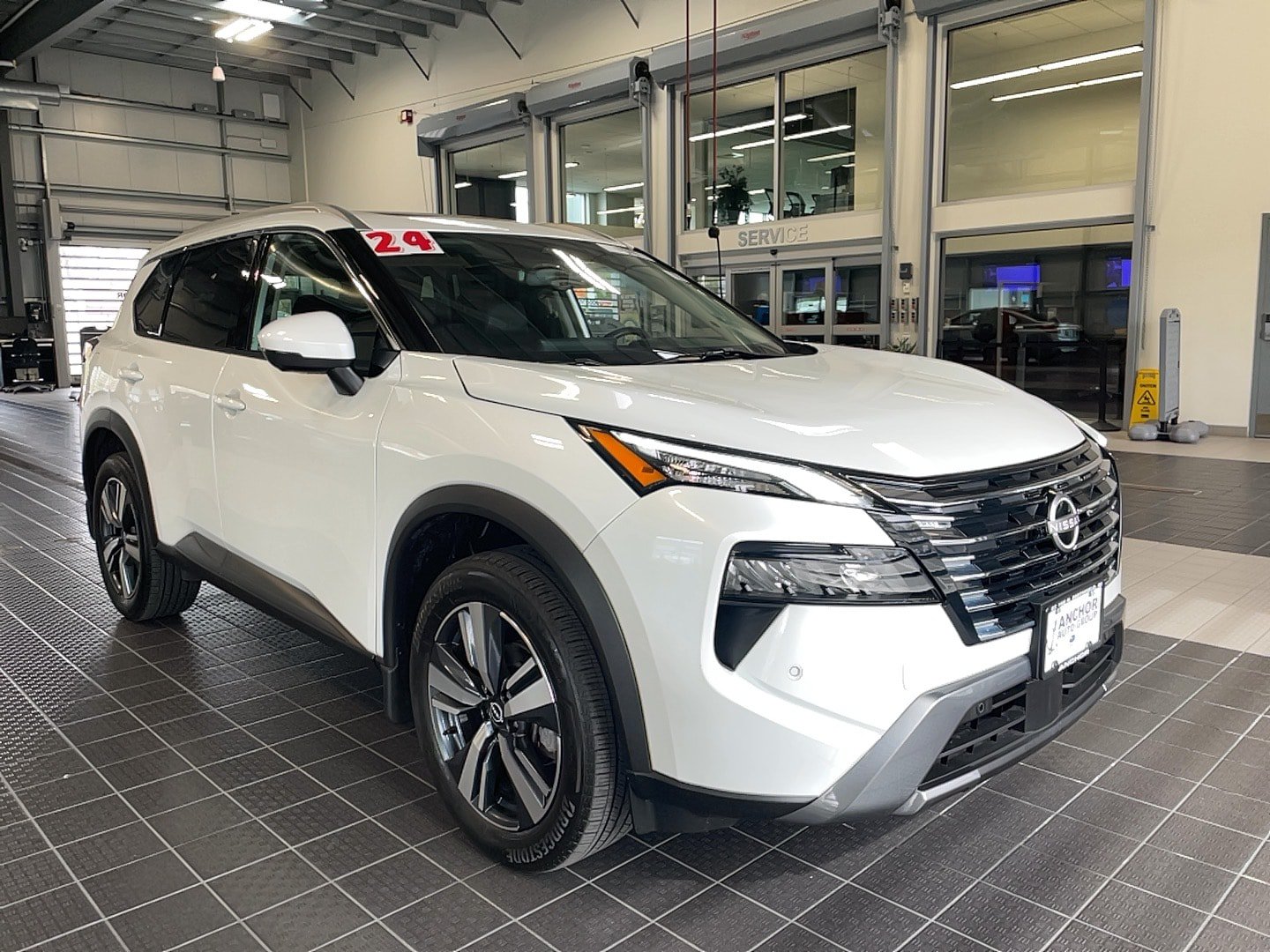 Used 2024 Nissan Rogue SL w/ SL Premium Package AWD/4WD image 1