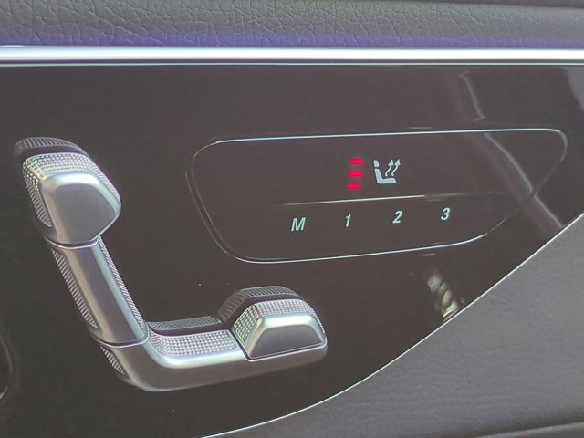 Used 2026 Mercedes-Benz GLC 300 image 22