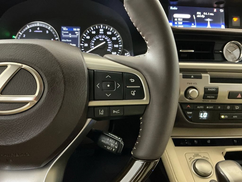 Used 2016 Lexus ES 350 w/ Premium Package w/Wood Trim FWD image 13