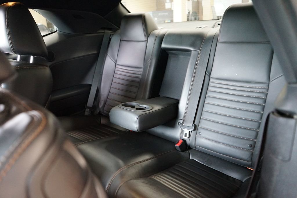 Used 2014 Dodge Challenger R/T RWD image 46