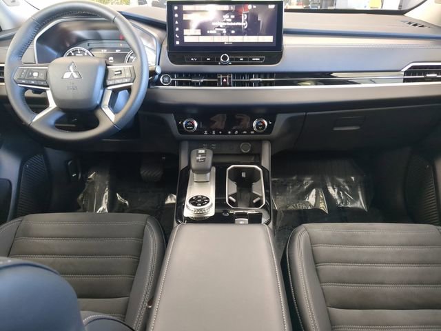 New 2025 Mitsubishi Outlander Trail Edition image 18