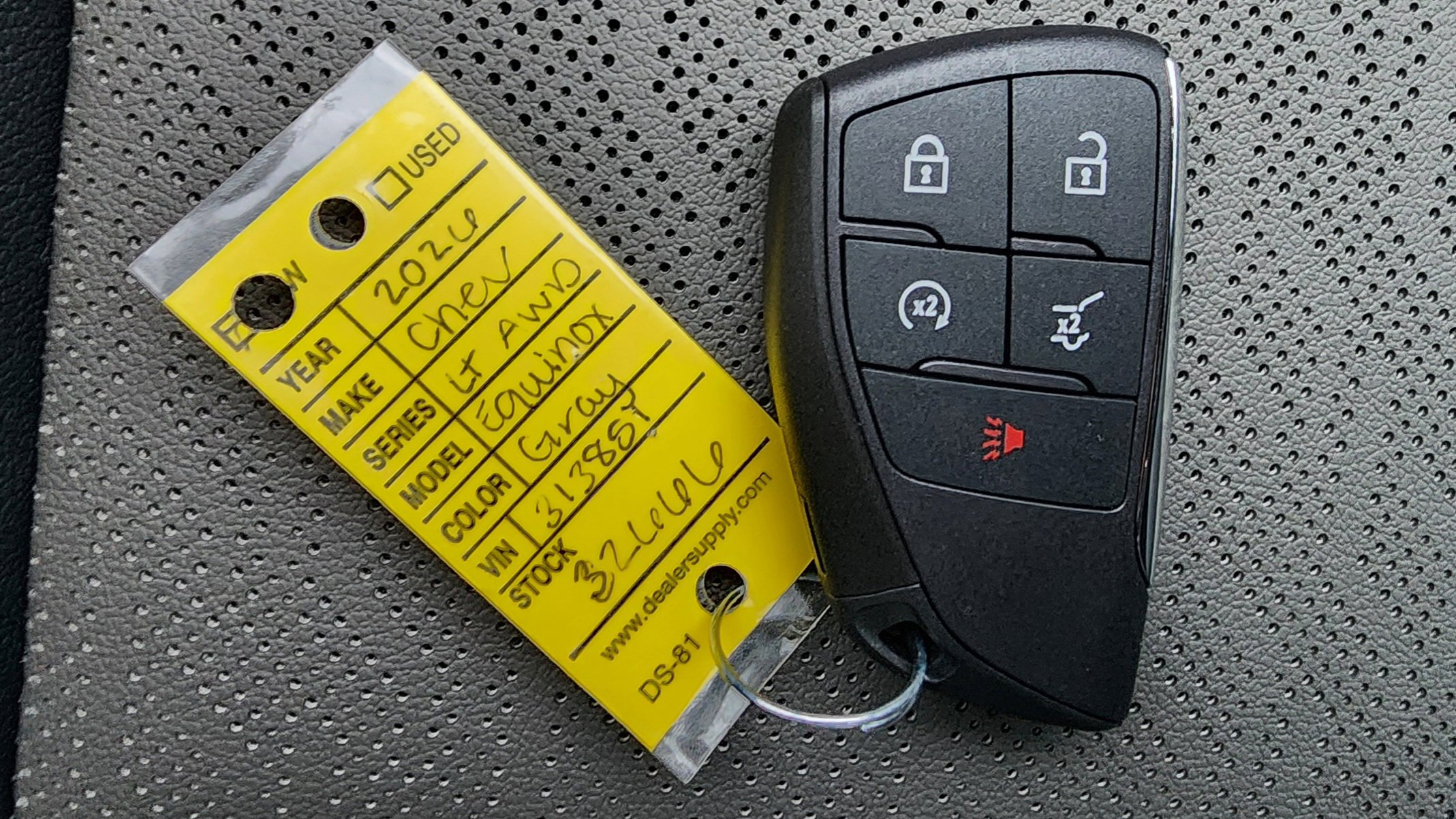 New 2026 Chevrolet Equinox LT image 18