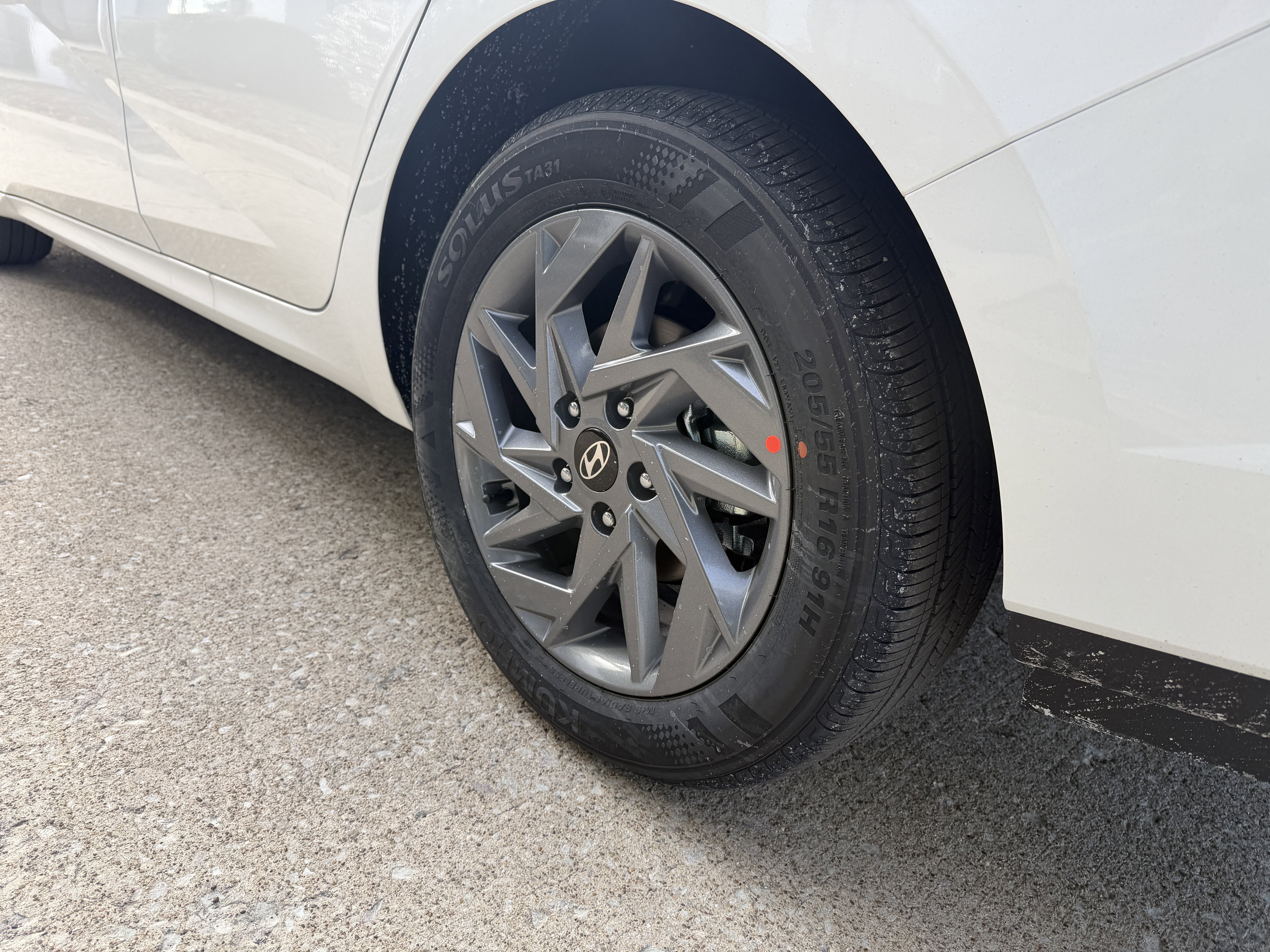 New 2026 Hyundai Elantra Hybrid FWD image 10