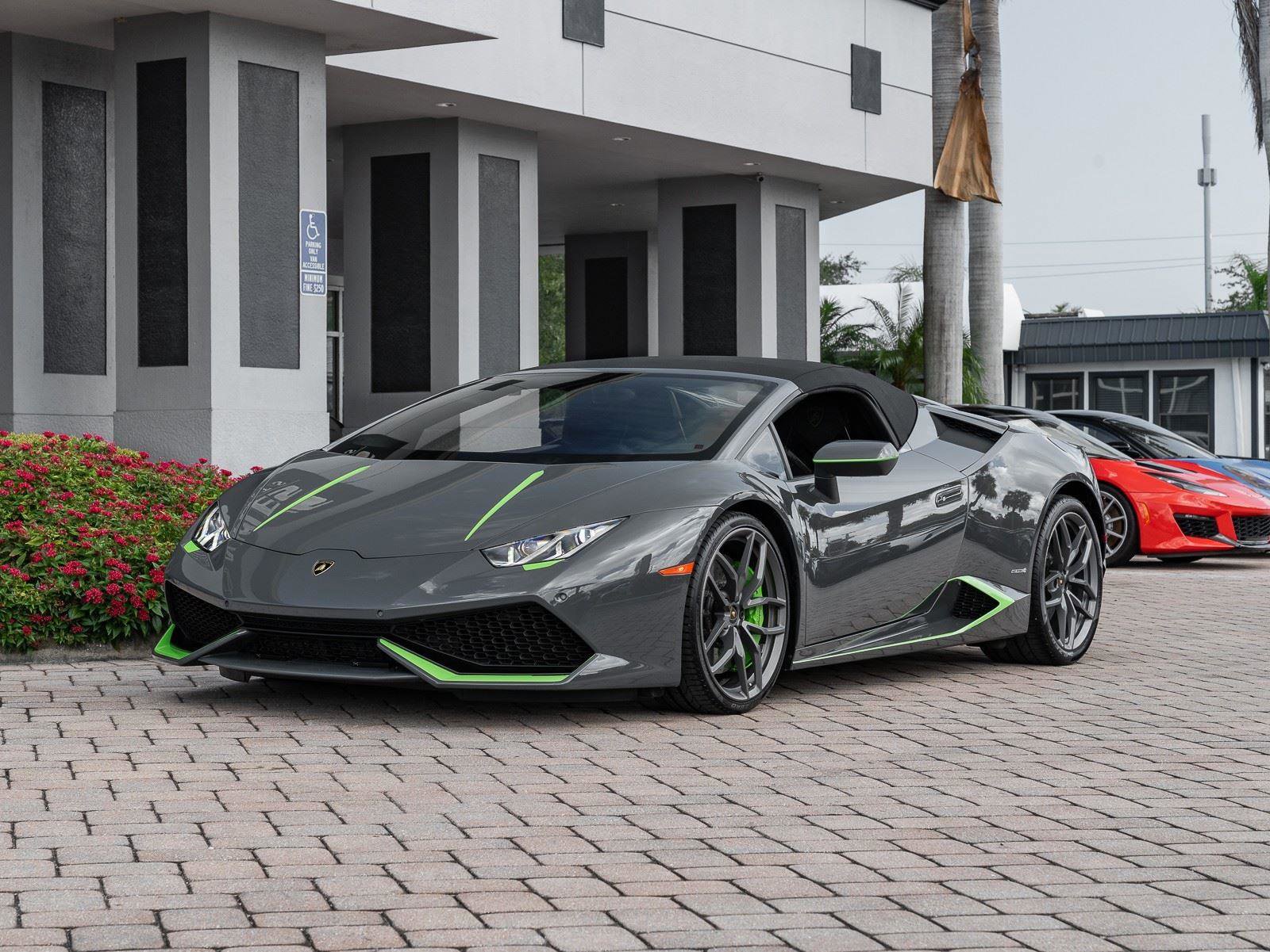 Used 2016 Lamborghini Huracan LP 610-4 AWD/4WD image 38